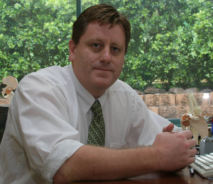 Dr Chris Mitchell